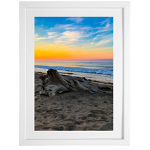 Load image into Gallery viewer, Morning in Misquamicut
